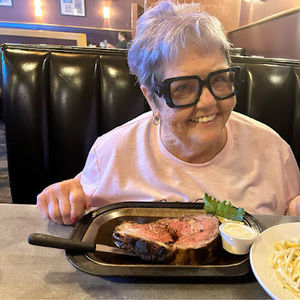 Meet your Posher, Gail